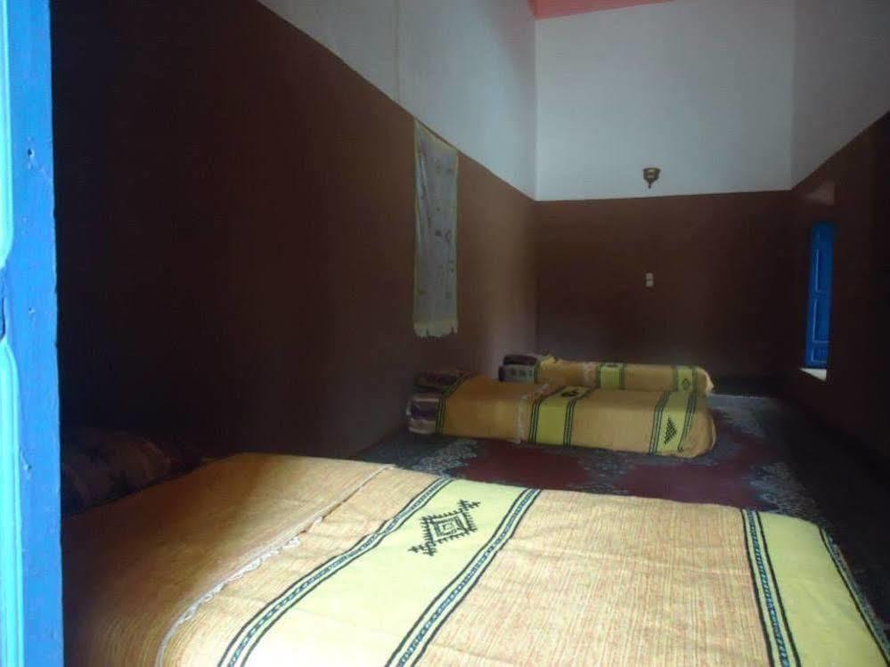 Riad Tagmadarte Ferme D'Hote 자고라 외부 사진