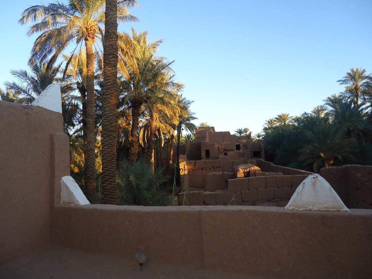 Riad Tagmadarte Ferme D'Hote 자고라 외부 사진
