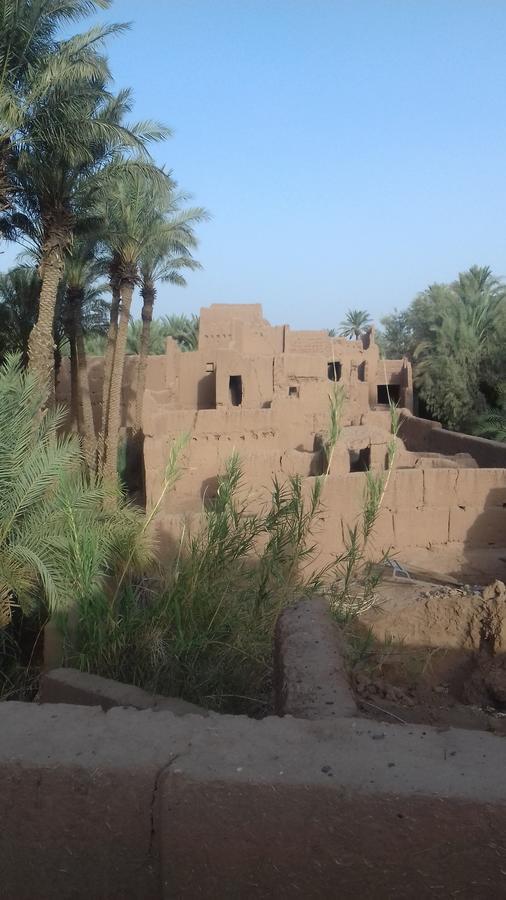 Riad Tagmadarte Ferme D'Hote 자고라 외부 사진