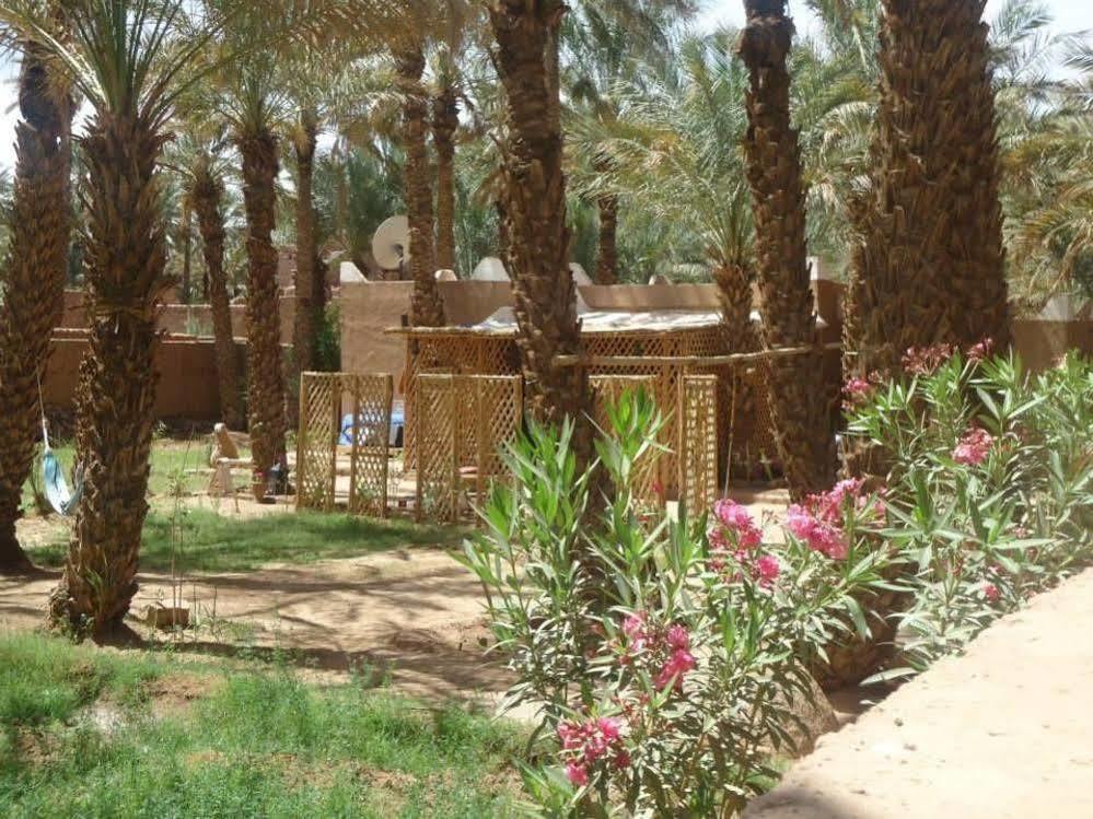 Riad Tagmadarte Ferme D'Hote 자고라 외부 사진
