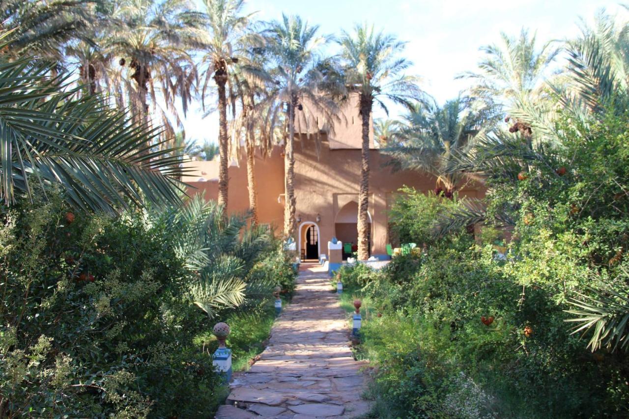 Riad Tagmadarte Ferme D'Hote 자고라 외부 사진